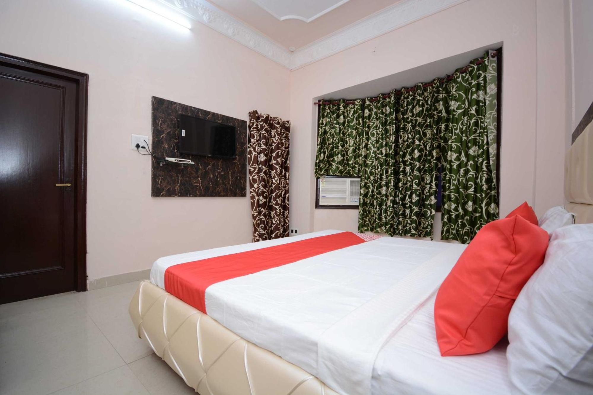 Pathānkot Hotel Asia Palace מראה חיצוני תמונה