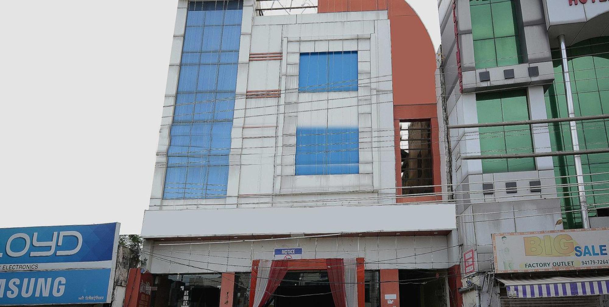 Pathānkot Hotel Asia Palace מראה חיצוני תמונה